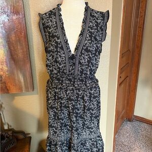 Max Studio Black and White Floral Dress